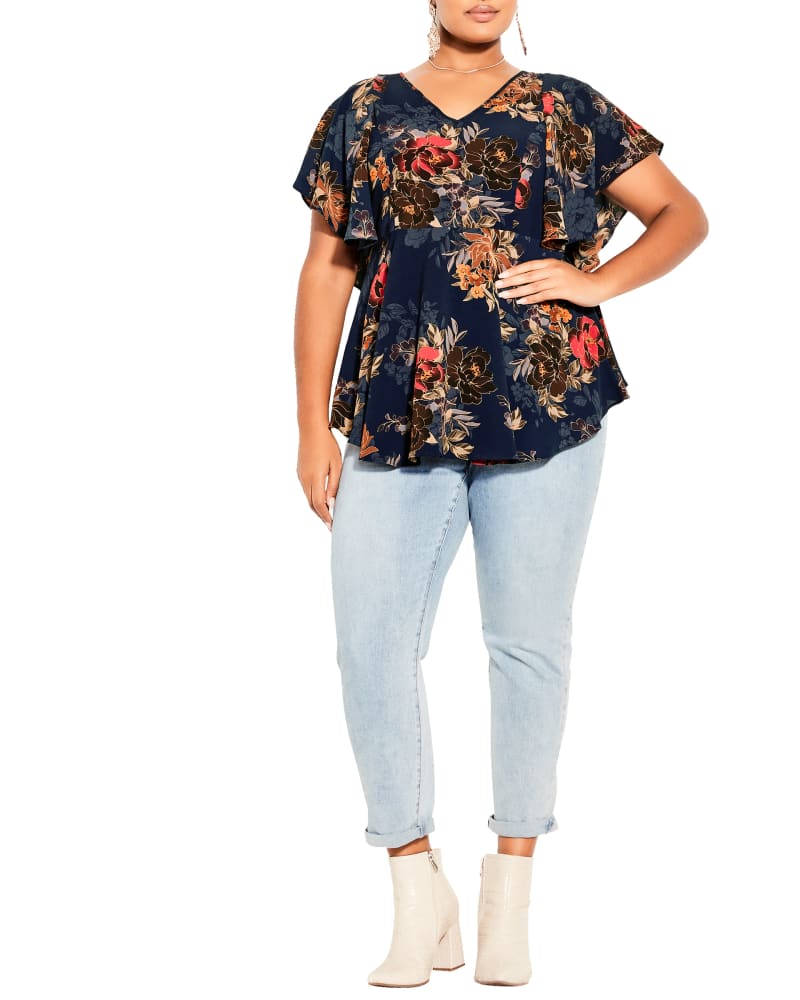 Front of a model wearing a size XXS Adrianna Top in Navy Floral Twist by City Chic. | dia_product_style_image_id:234374